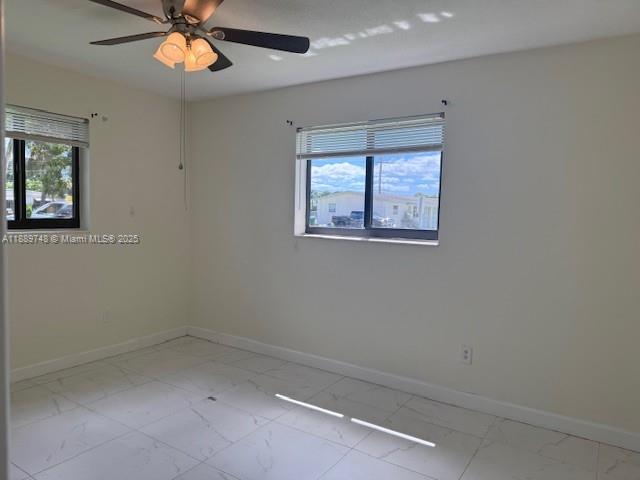 EVERGLADES PARK - Residential Lease