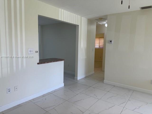 EVERGLADES PARK - Residential Lease