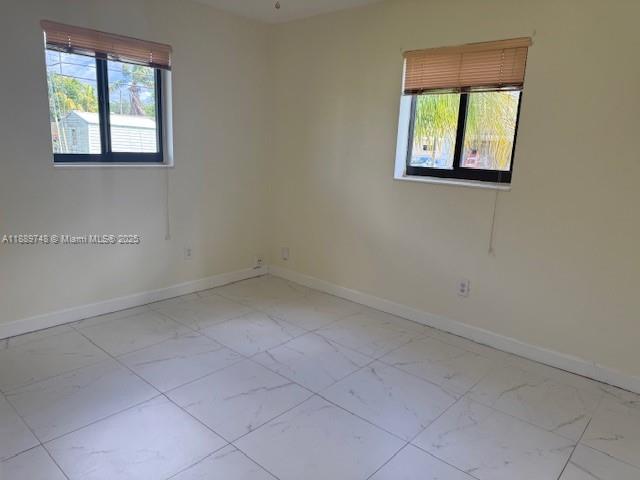 EVERGLADES PARK - Residential Lease