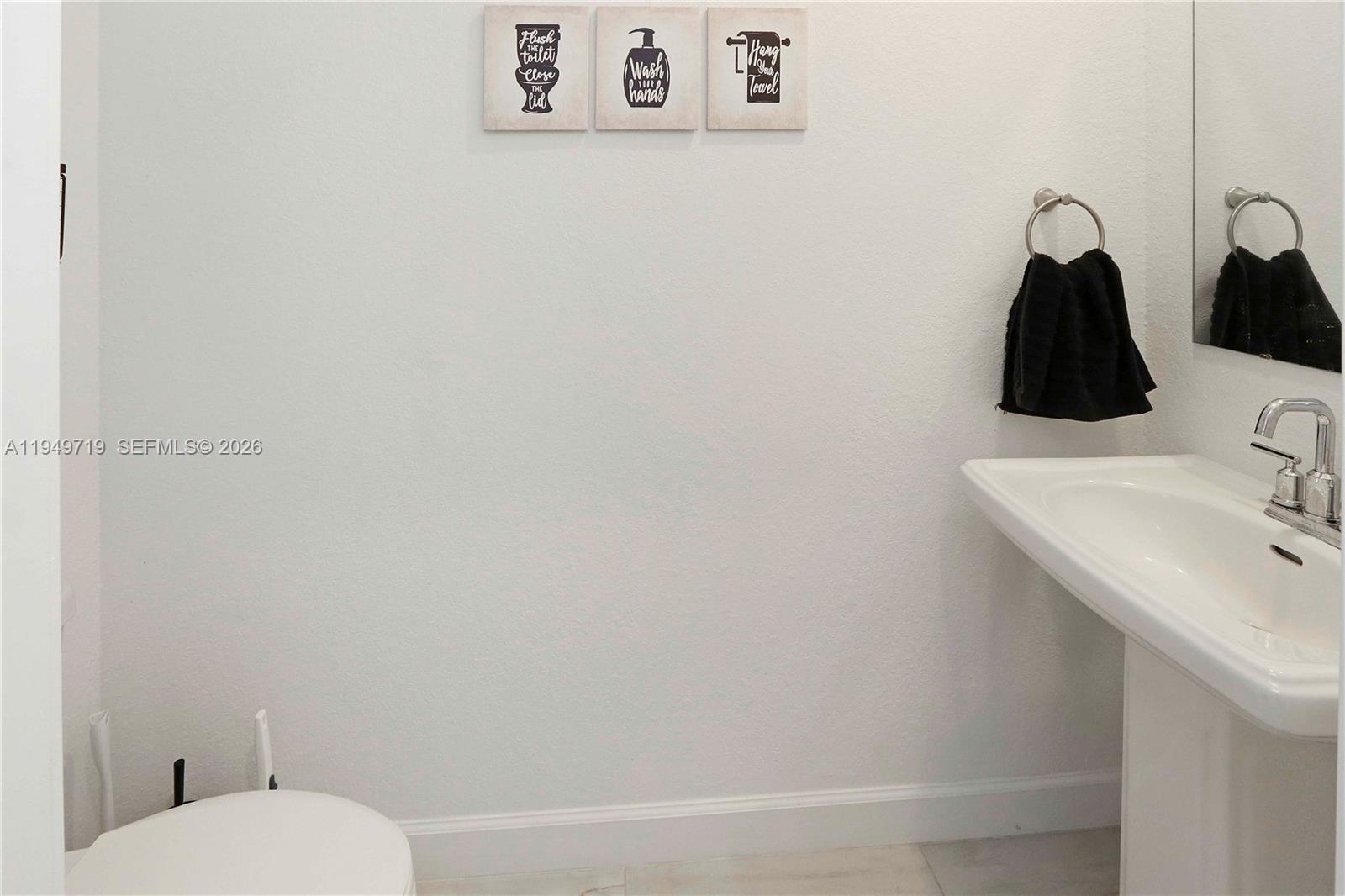 TOWNS AT SEASCAPE - Residential