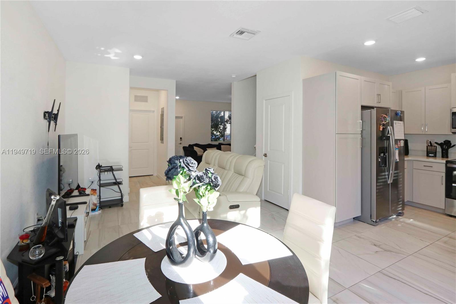 TOWNS AT SEASCAPE - Residential