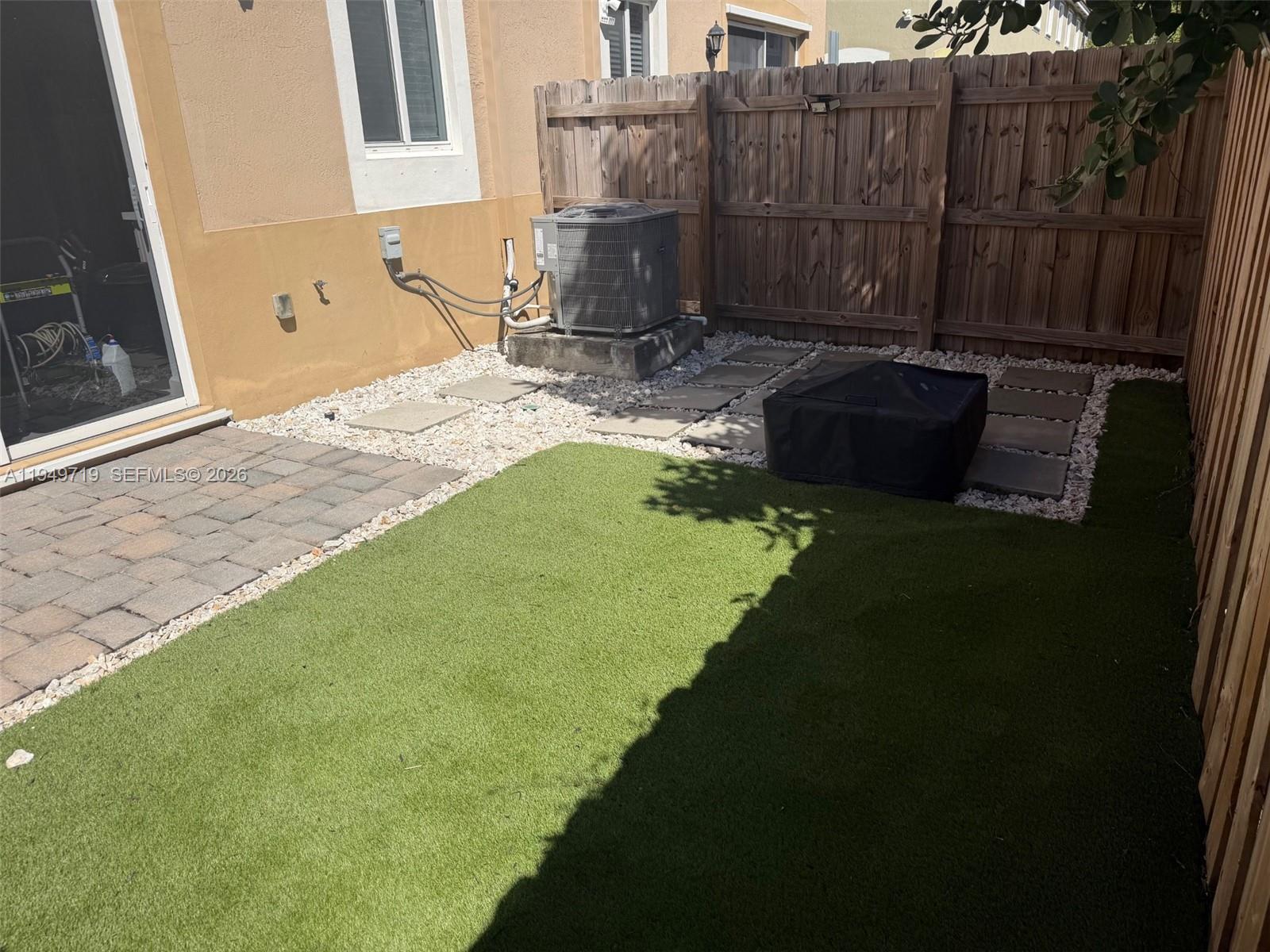 TOWNS AT SEASCAPE - Residential