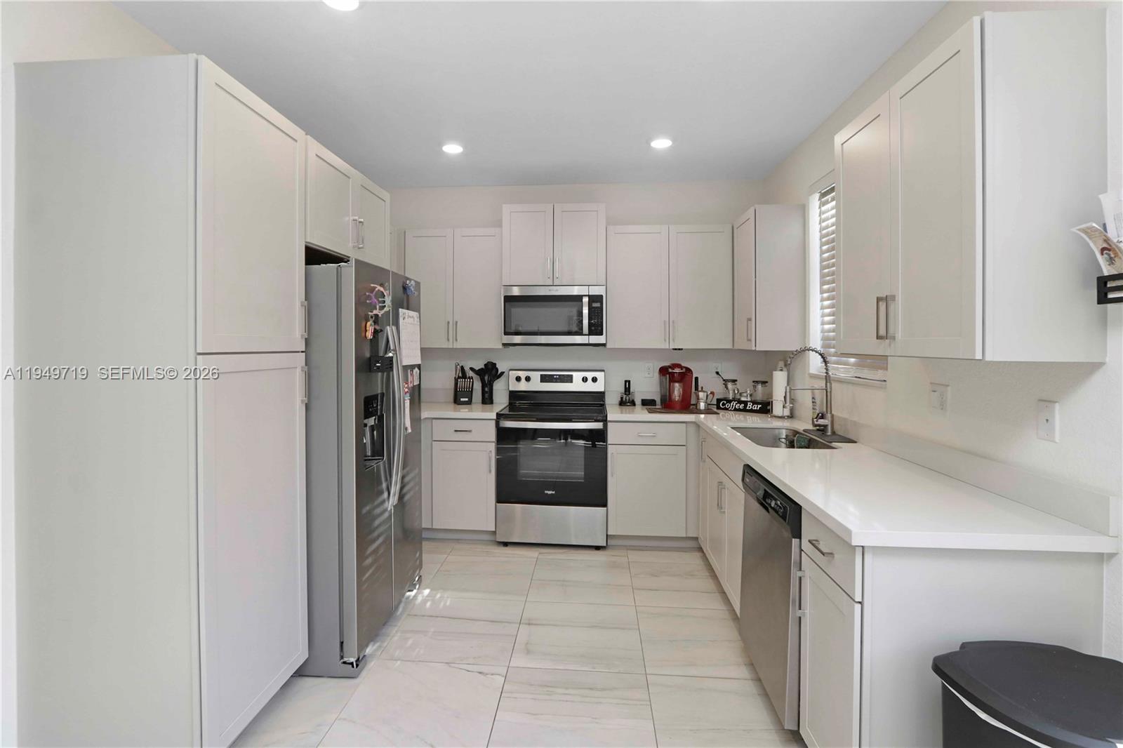 TOWNS AT SEASCAPE - Residential