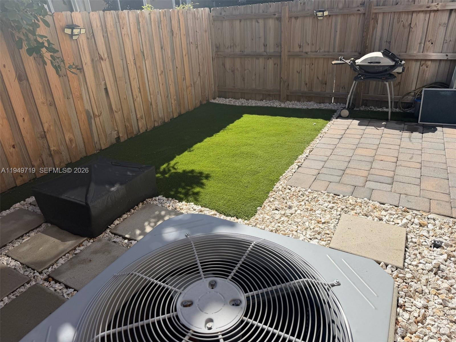 TOWNS AT SEASCAPE - Residential