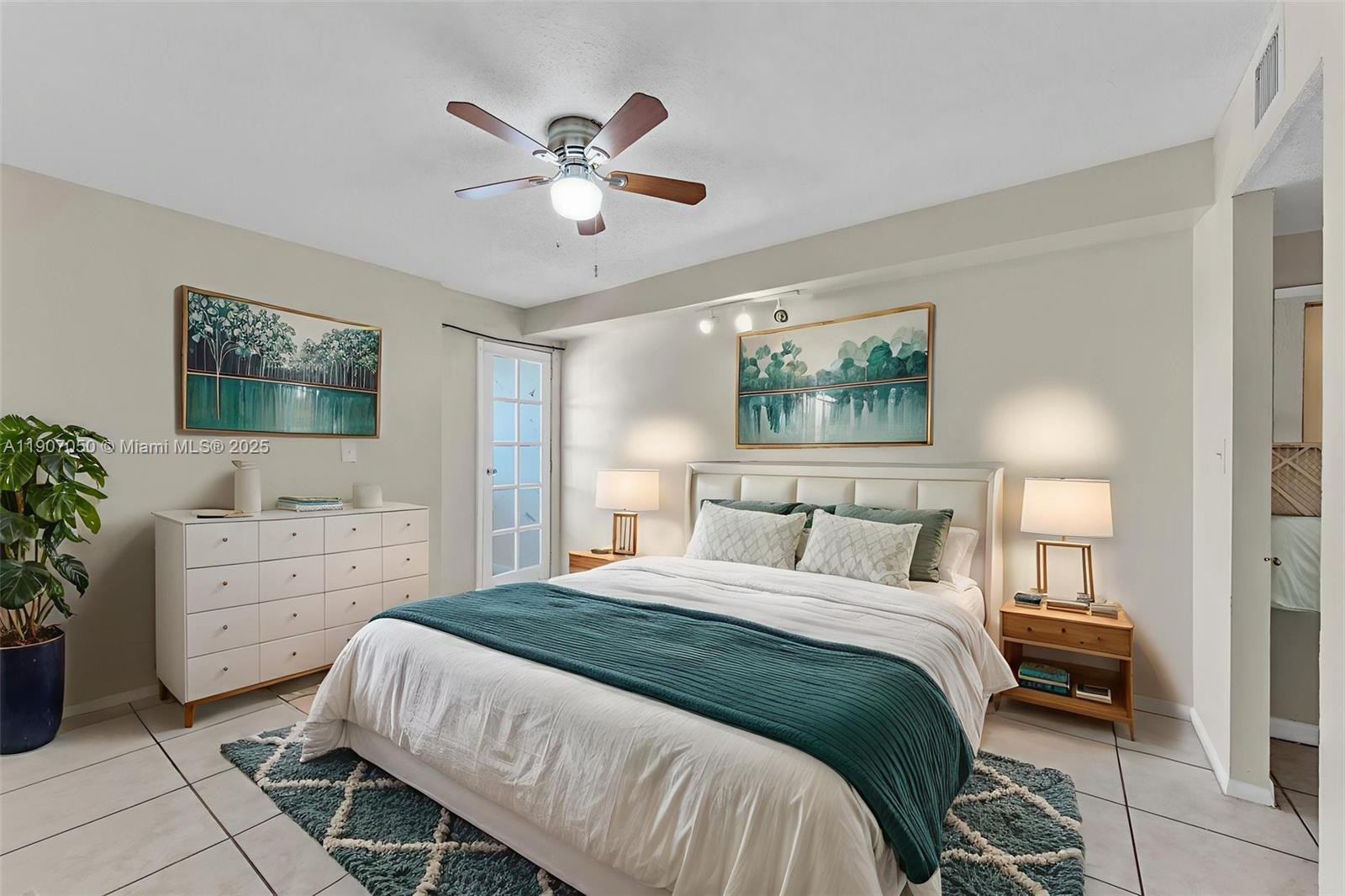 NEWPORT AT LAUDERHILL CON - Residential