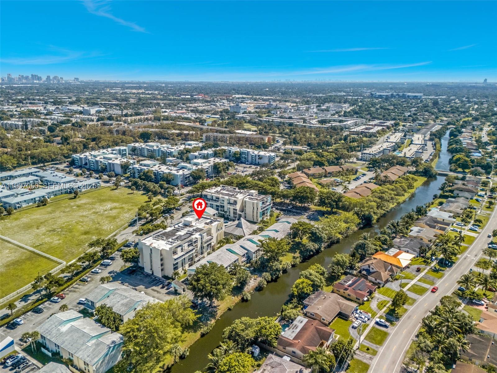 NEWPORT AT LAUDERHILL CON - Residential
