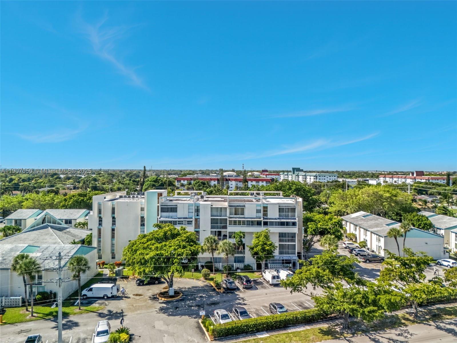 NEWPORT AT LAUDERHILL CON - Residential