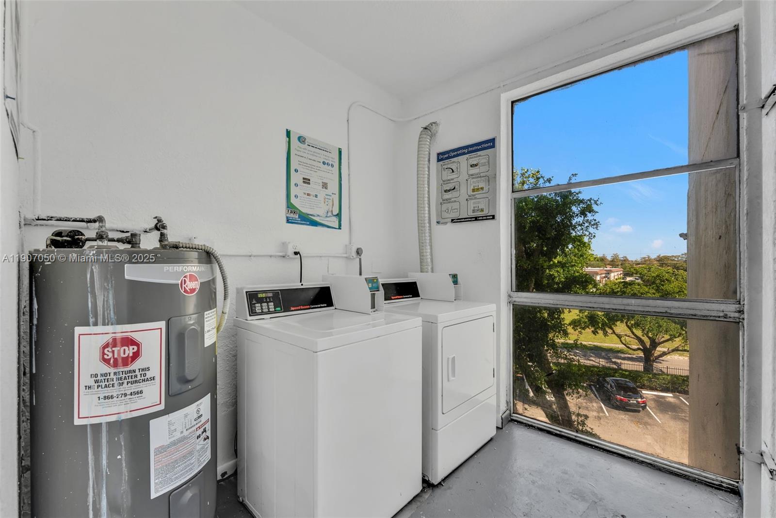 NEWPORT AT LAUDERHILL CON - Residential