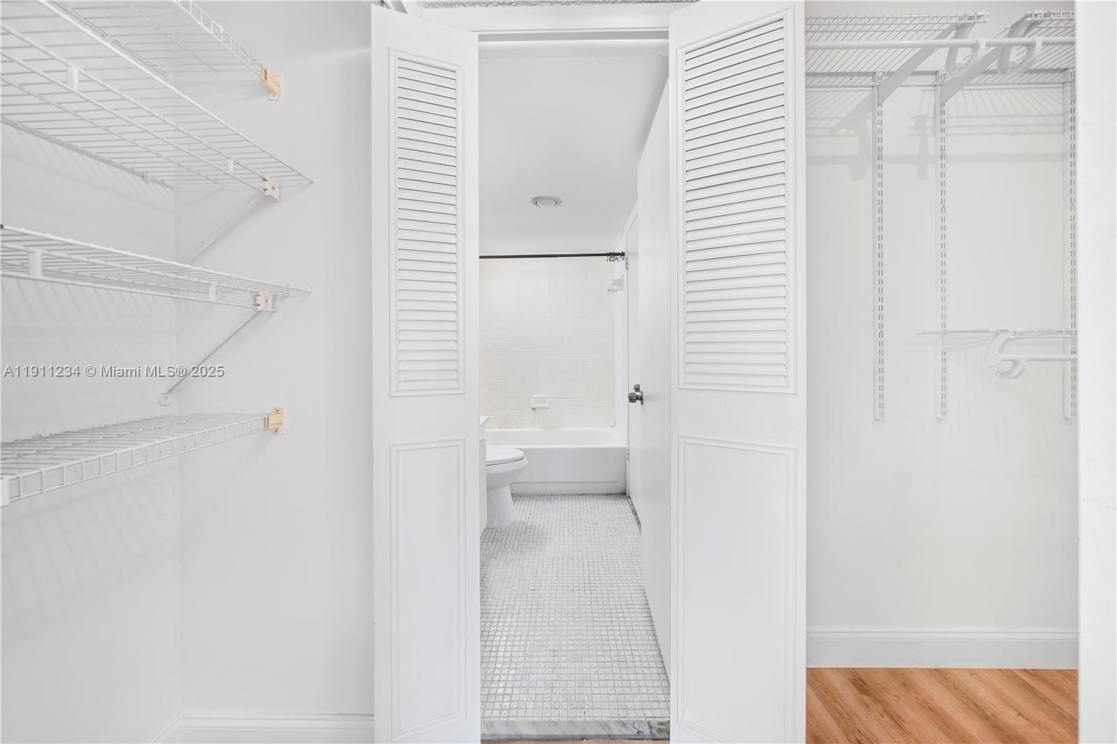 WILSHIRE CONDO - Residential