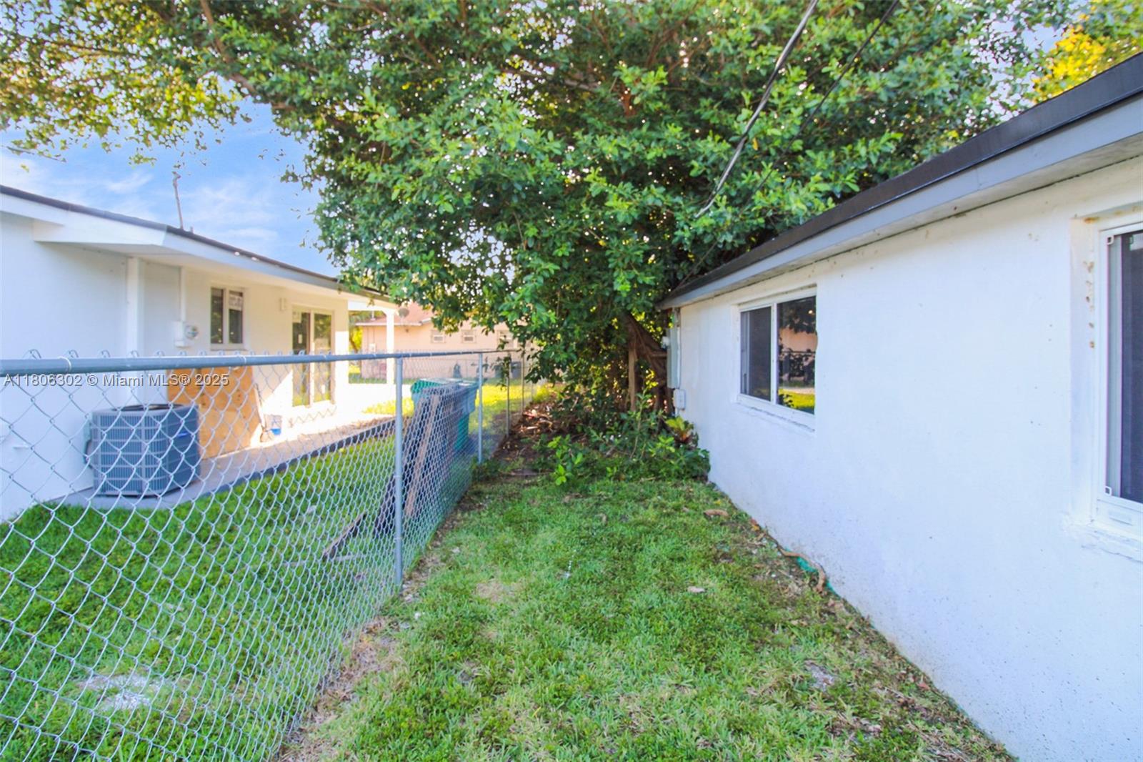 HIALEAH HEIGHTS - Residential