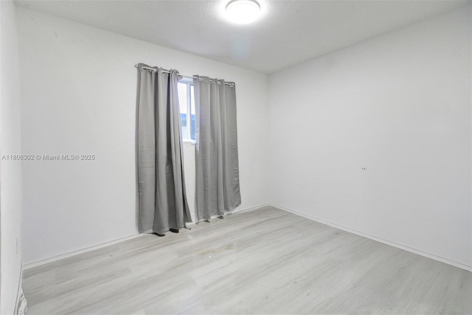 HIALEAH HEIGHTS - Residential