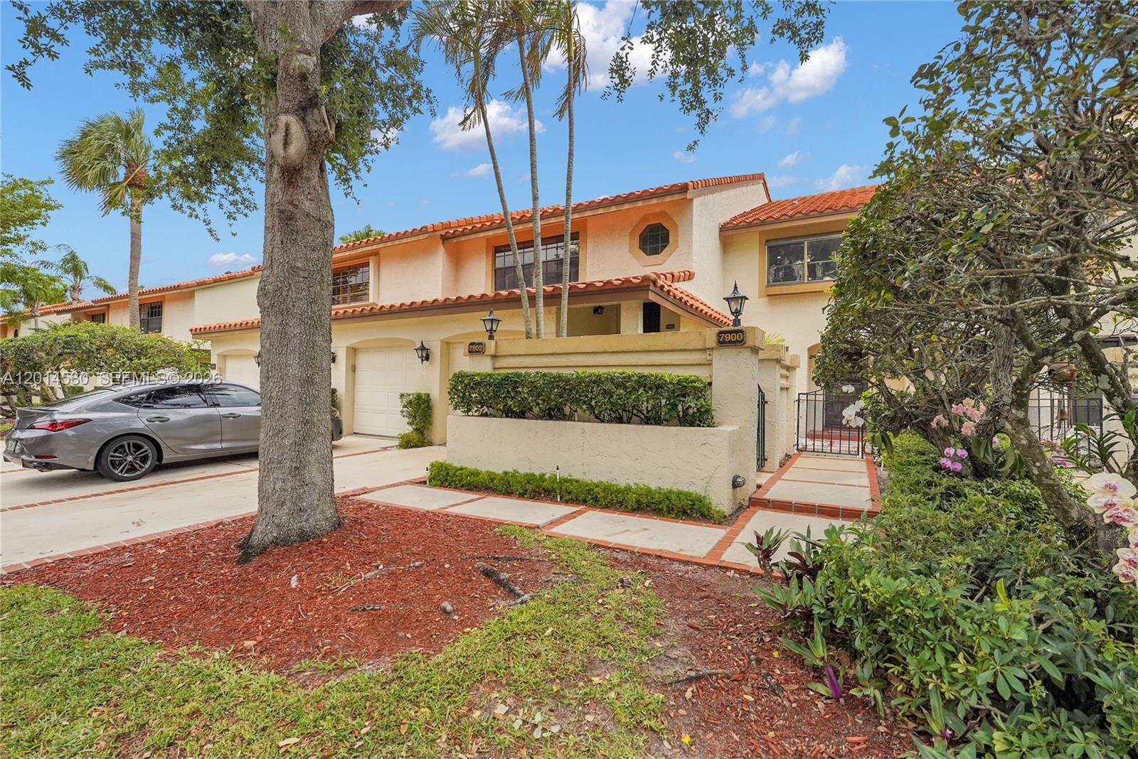 LA MIRADA AT BOCA POINTE - Residential