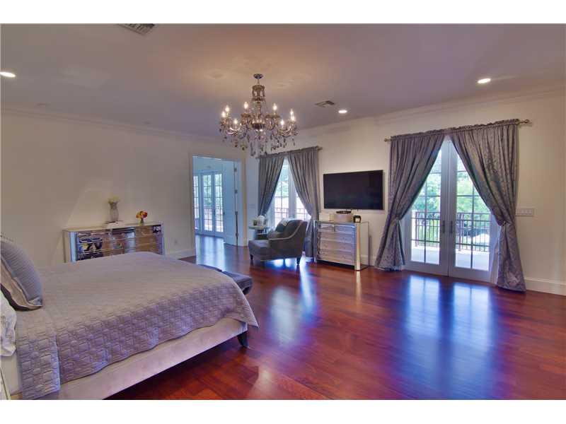 ROBERTA ENTERPRISES - Residential