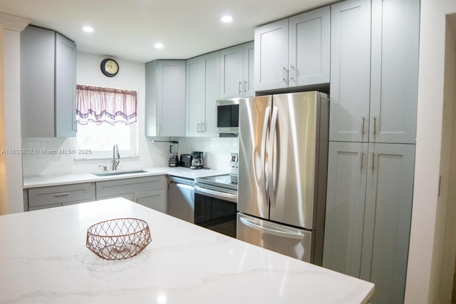 EDGEWOOD CONDOS - Residential Lease