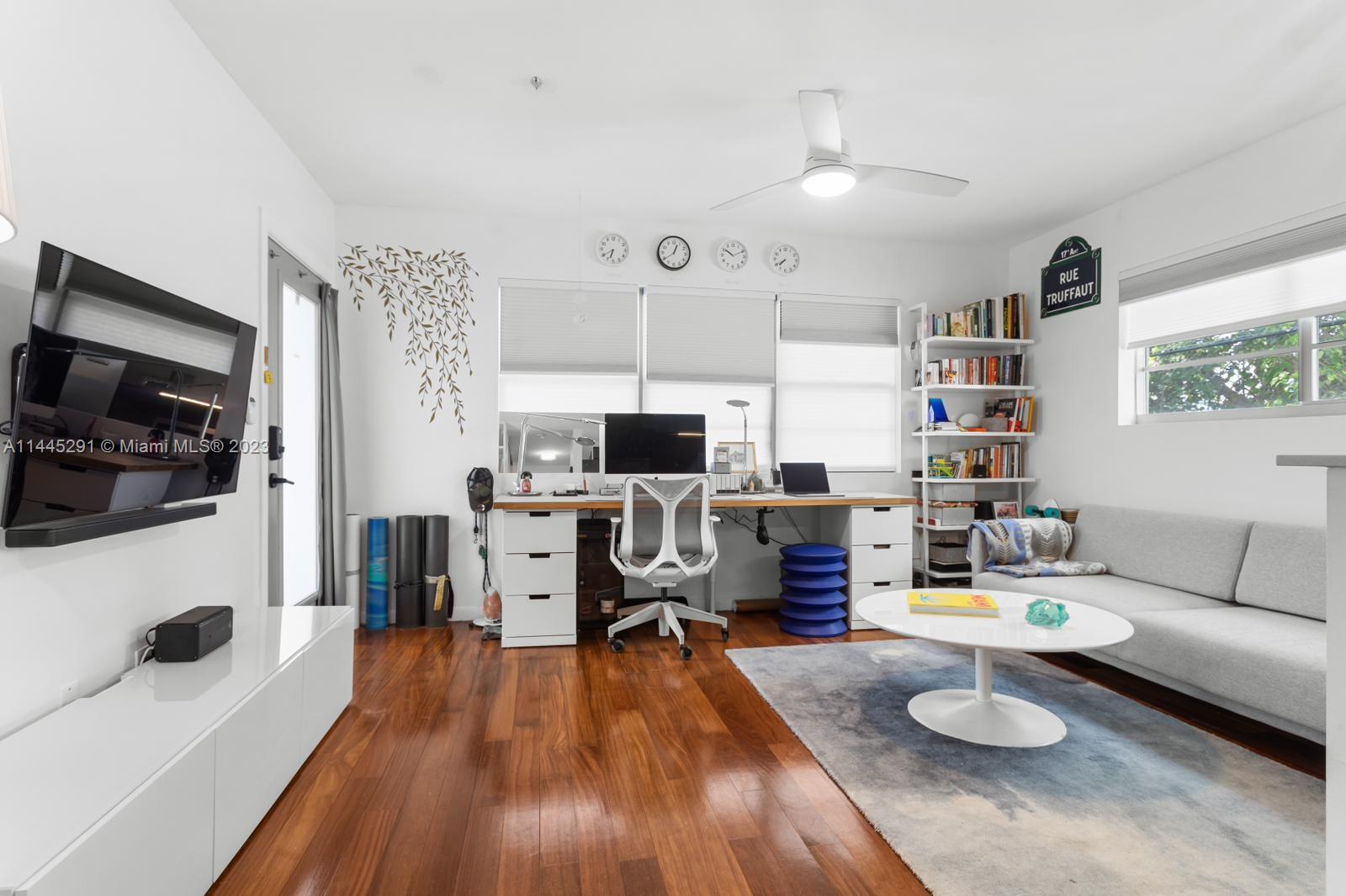 ETRURIA CONDO - Residential Lease