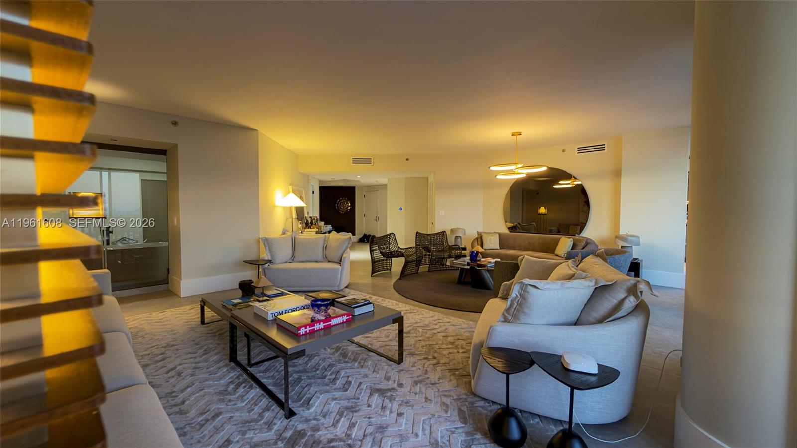 2000 ISL BLVD WILLIAMS IS - Residential