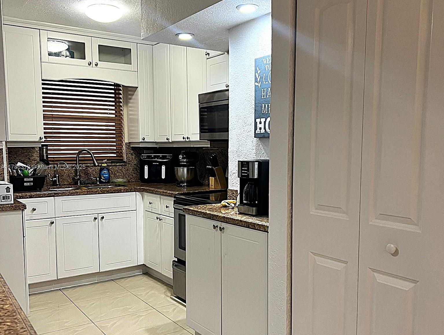 SAN MARCO CONDO - Residential