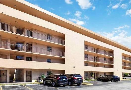 SAN MARCO CONDO - Residential