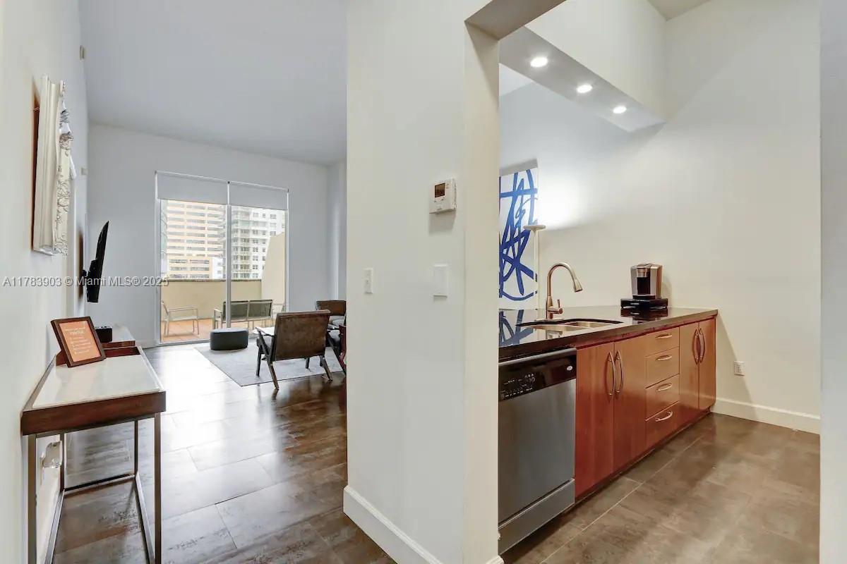 THE CLUB AT BRICKELL BAY - Residential