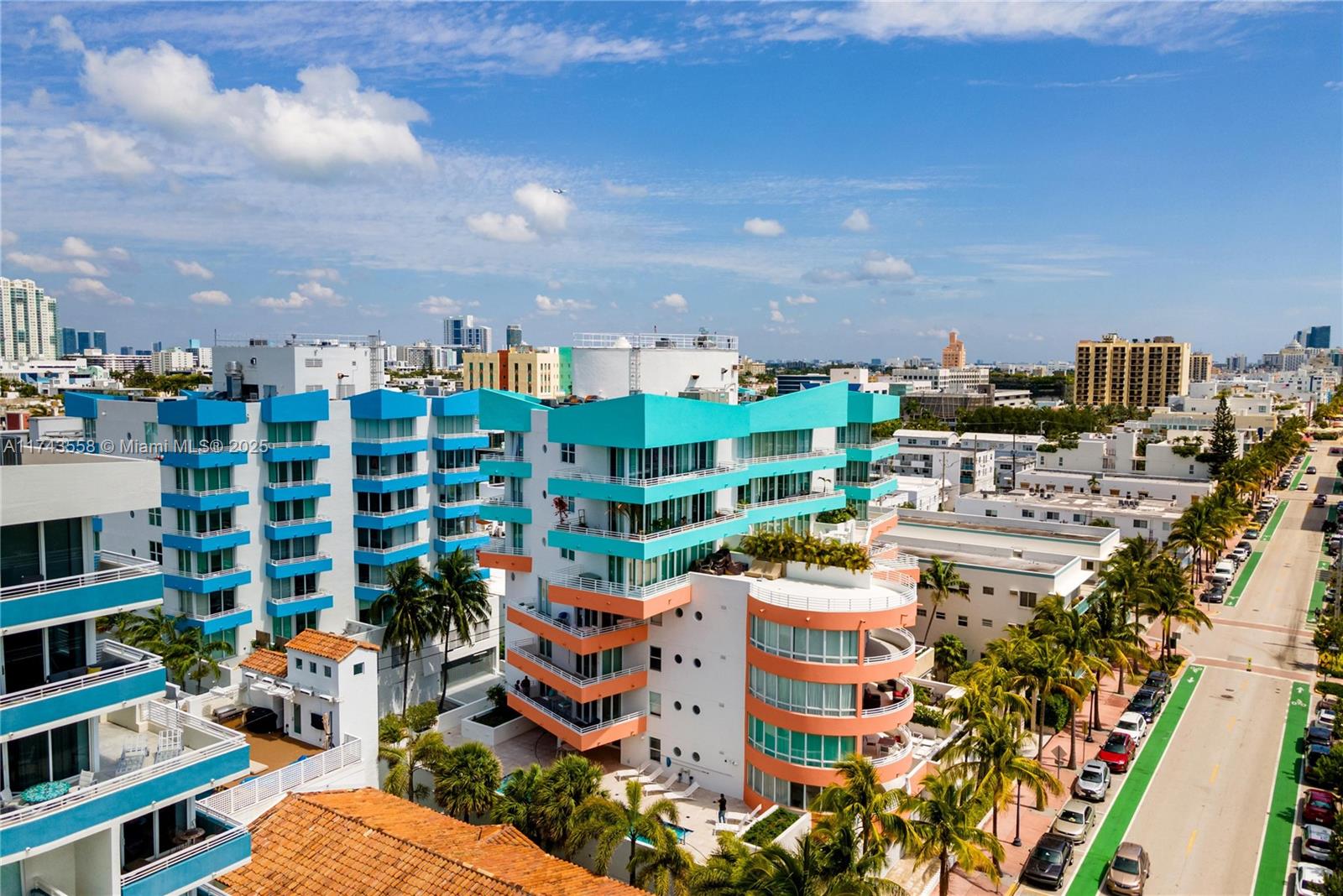 225 Collins Ave 6J