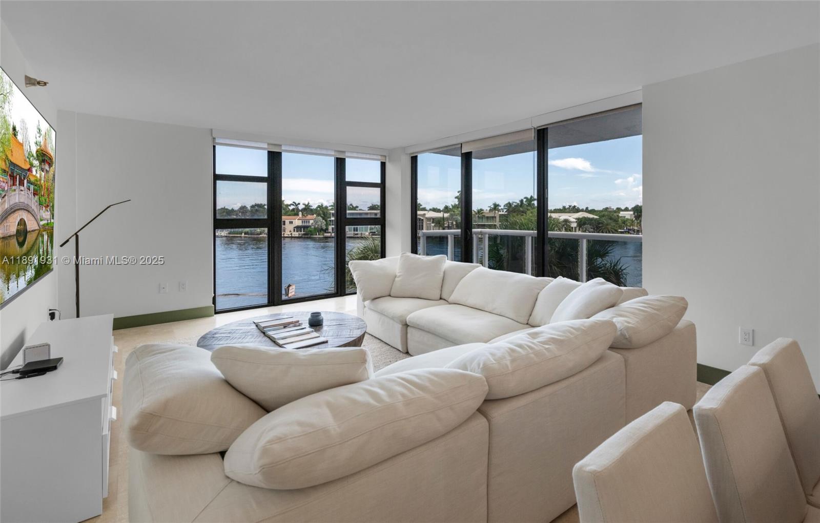 WATERVIEW CONDO - Residential