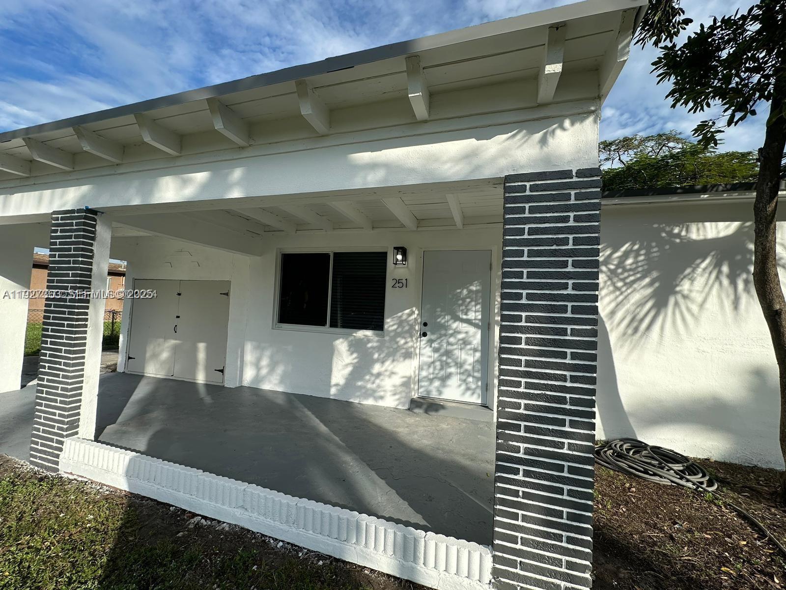 WOODLAND PARK AMD PLAT - Residential