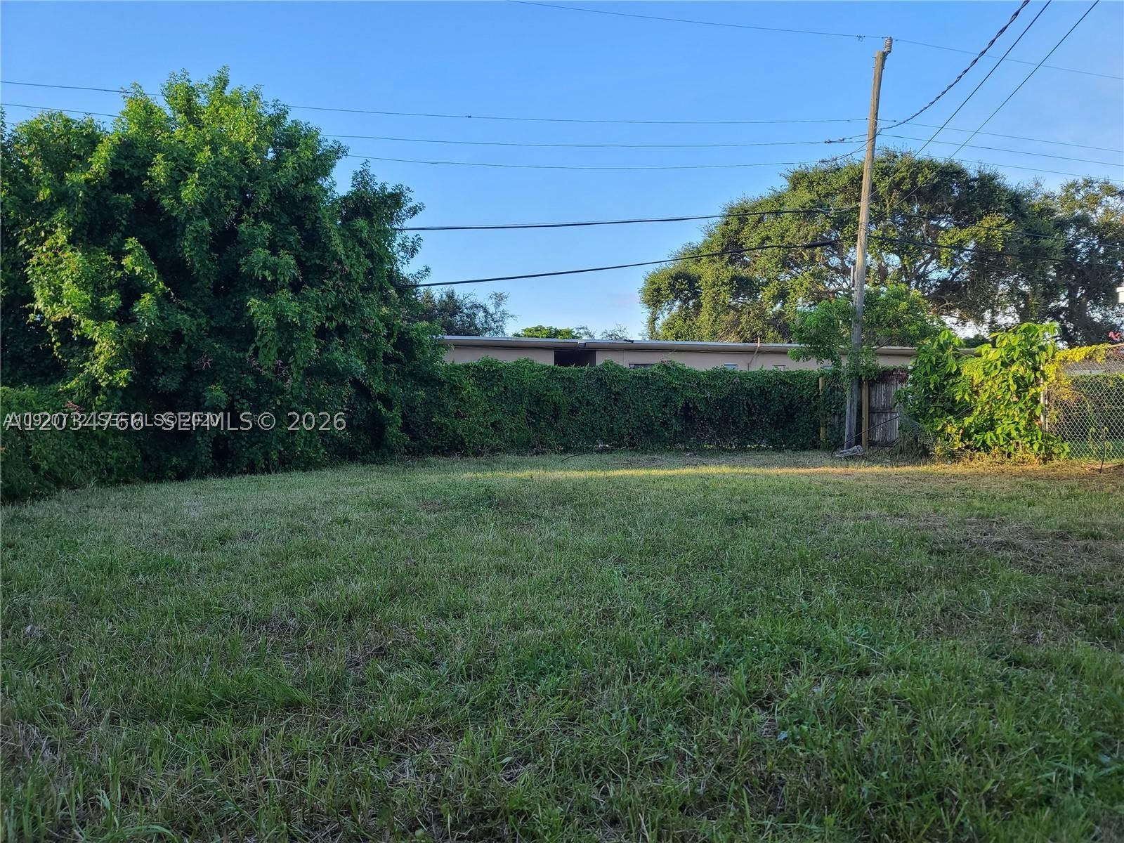 2581 NW 13th Ct