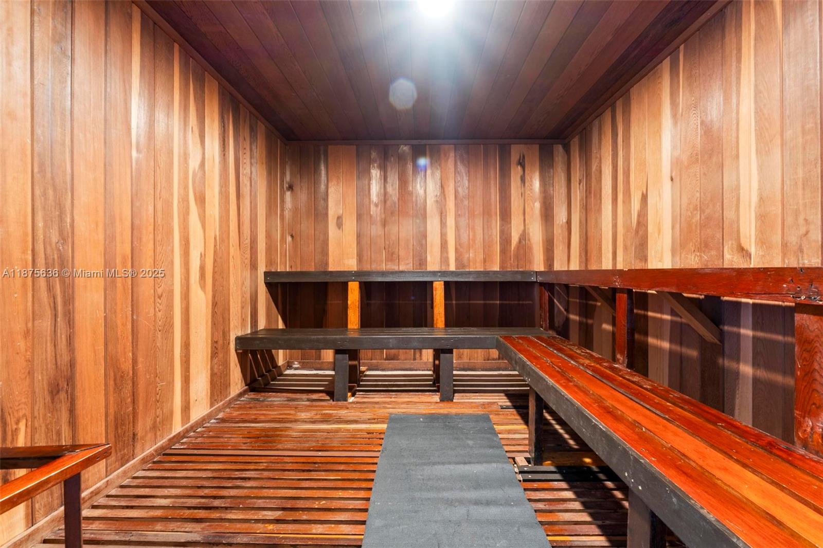 ALLINGTON TOWERS CONDO - Residential