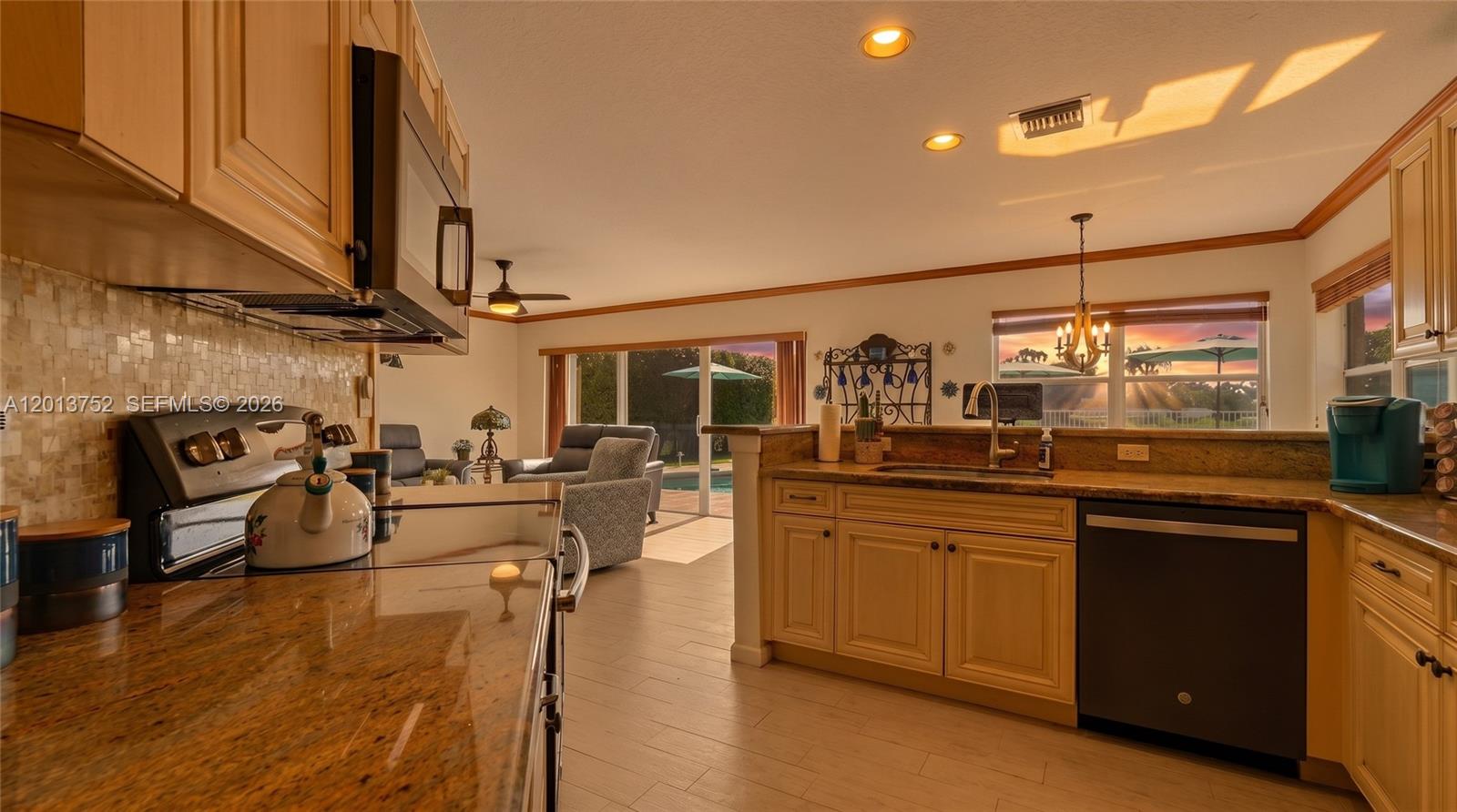 AMBER-RUBY COVE PLAT - Residential