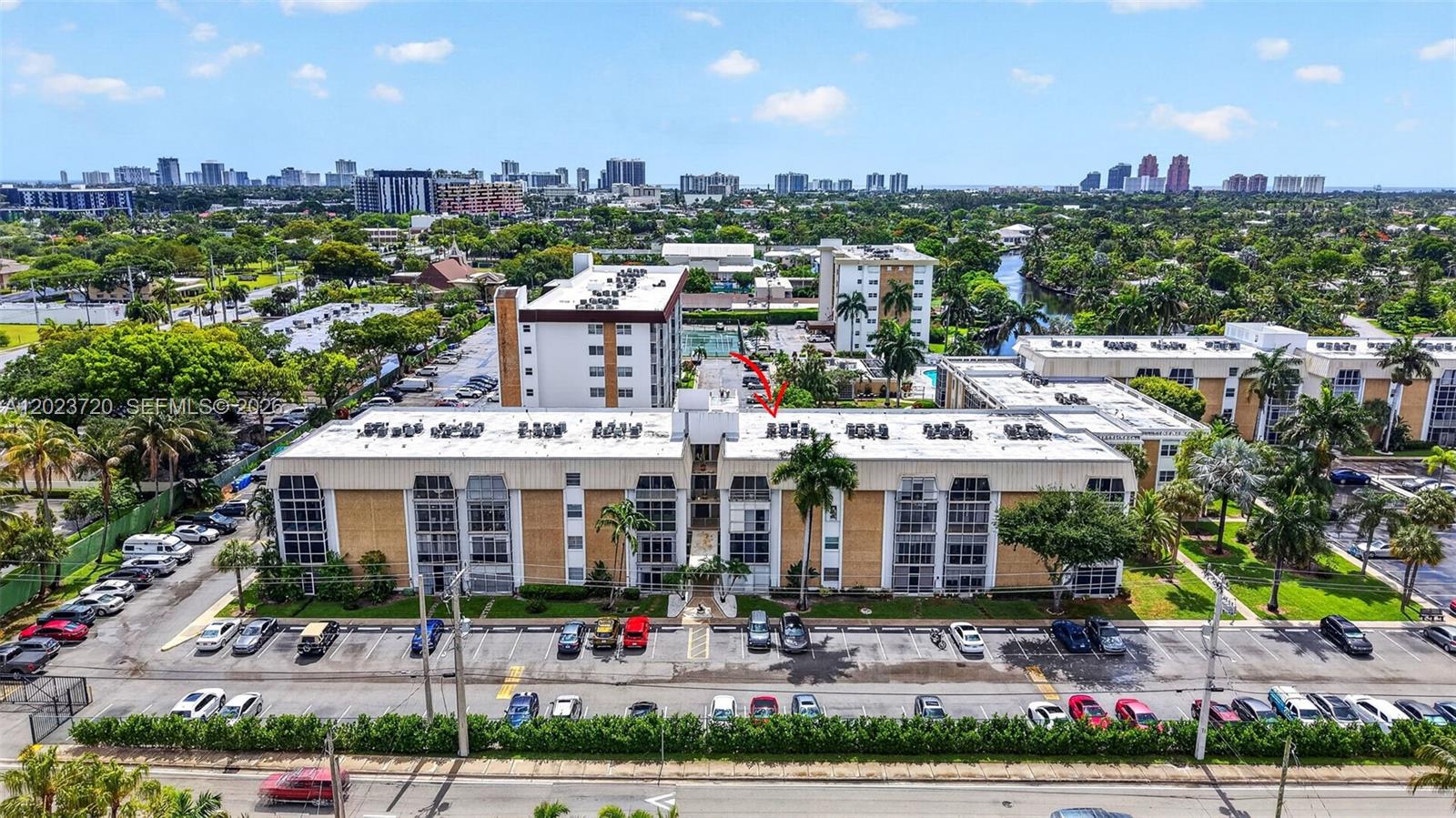 RIVER SHORES CONDO - Residential