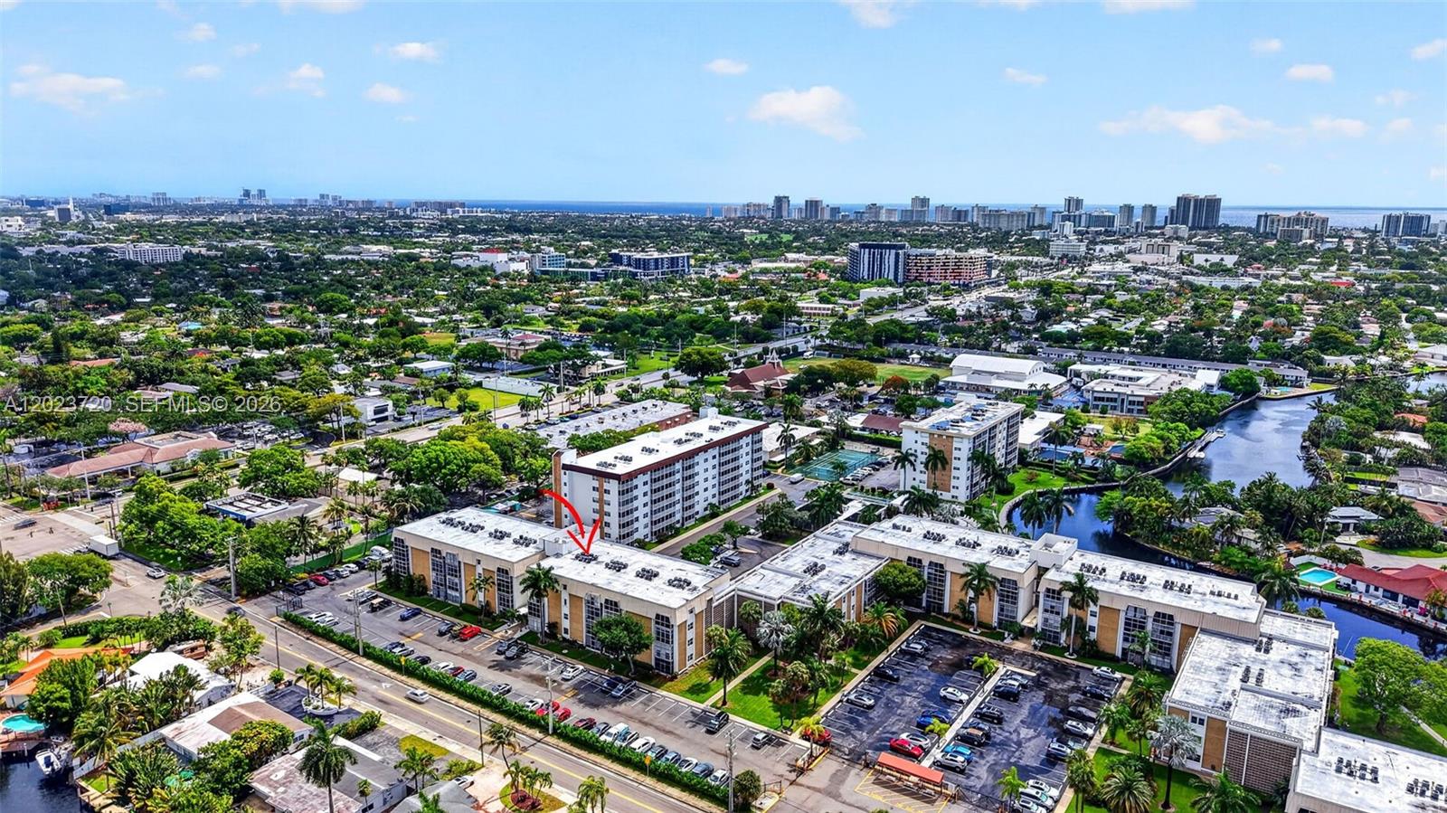RIVER SHORES CONDO - Residential