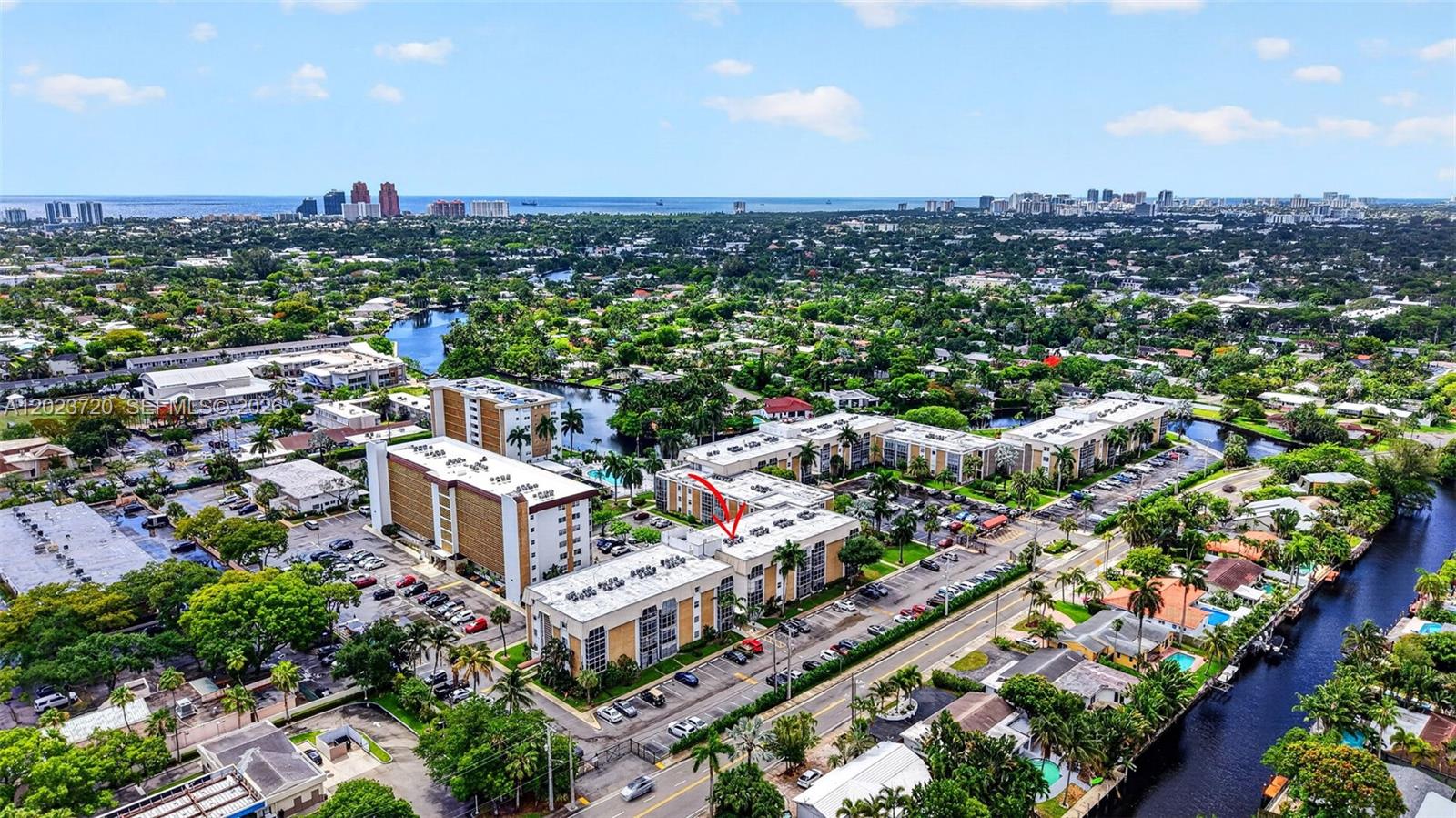RIVER SHORES CONDO - Residential