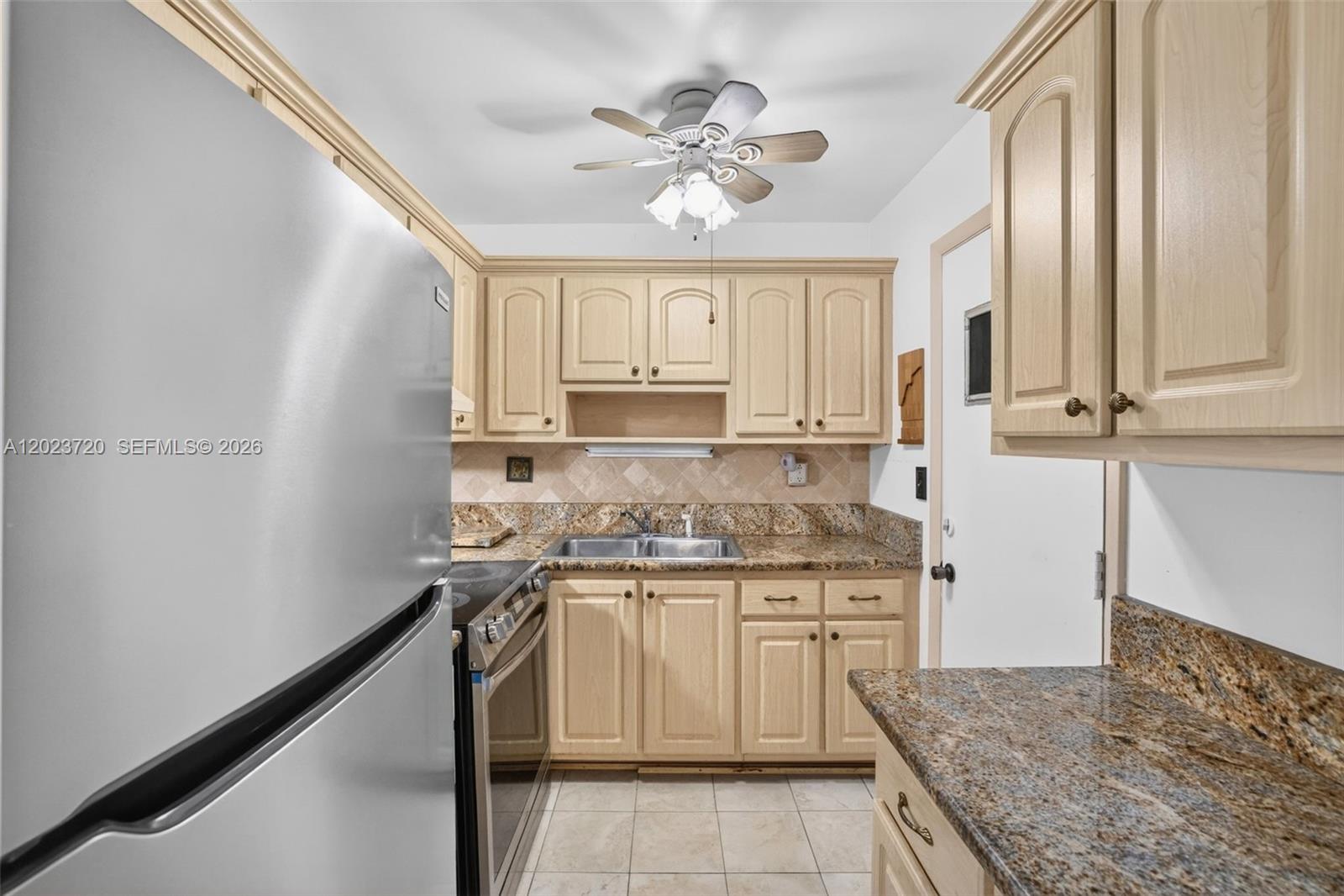 RIVER SHORES CONDO - Residential