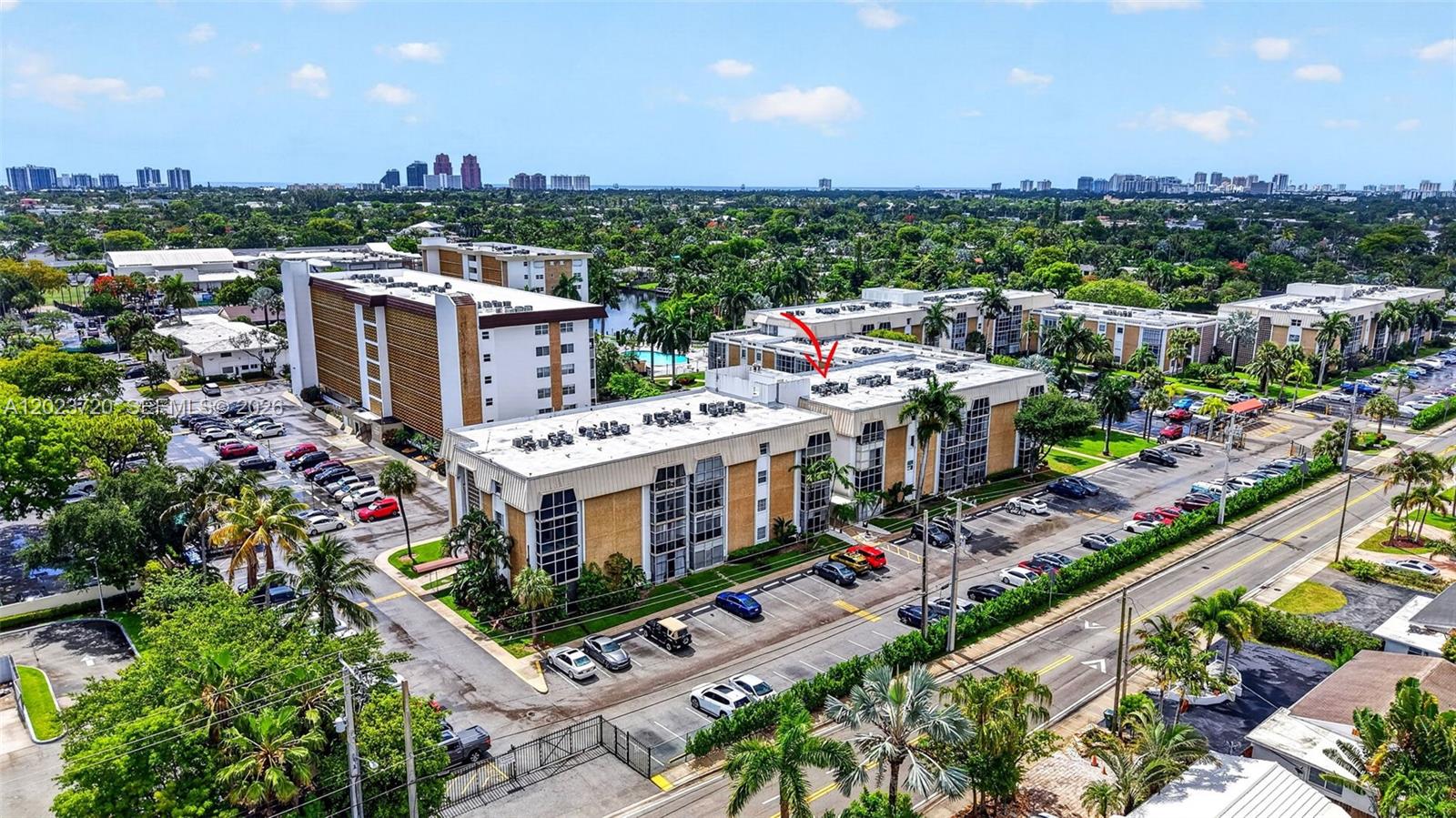 RIVER SHORES CONDO - Residential