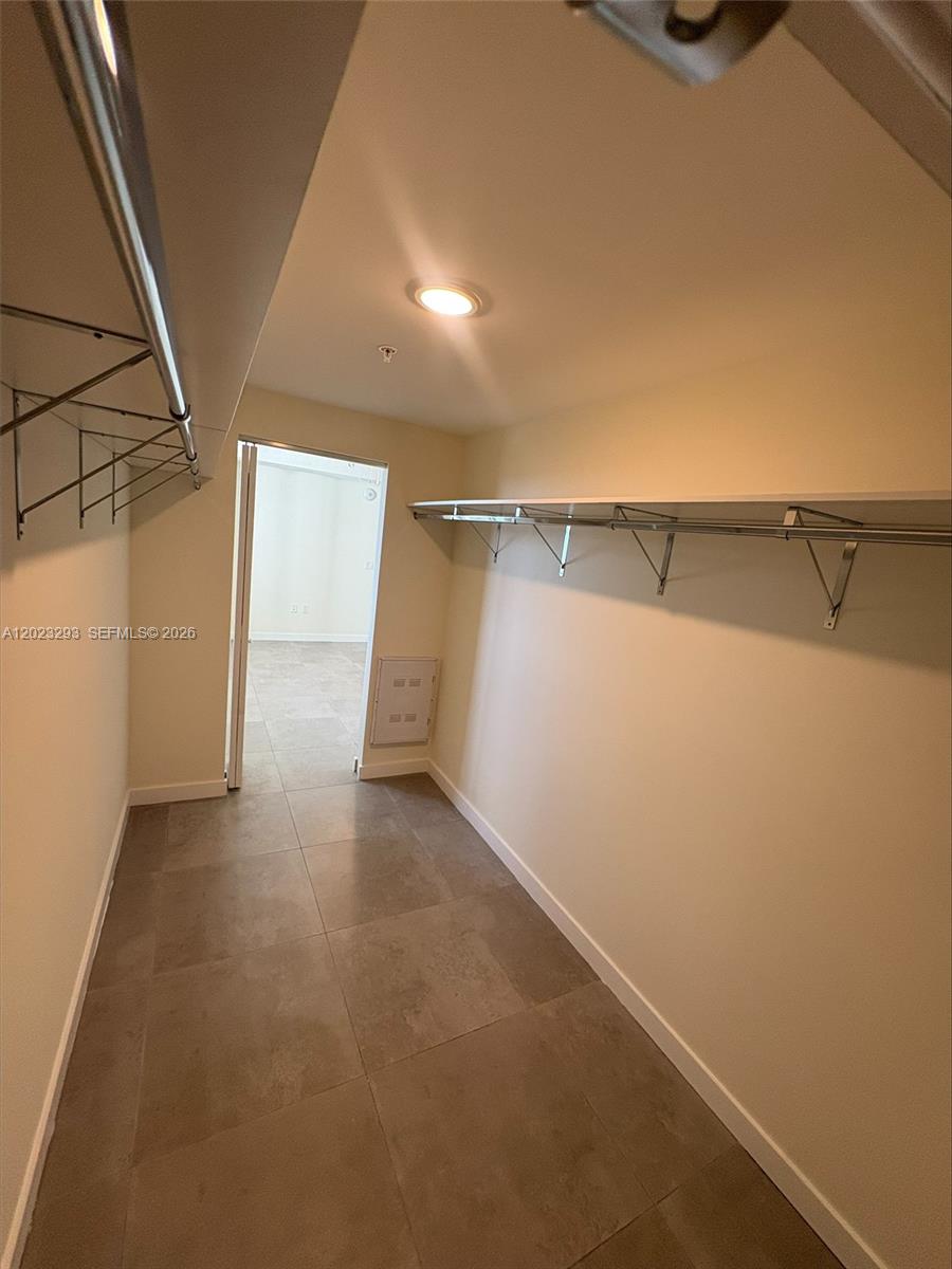 16395 Biscayne Blvd 1311