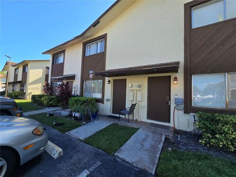 6627 Winfield Blvd 102-C Margate FL 33063