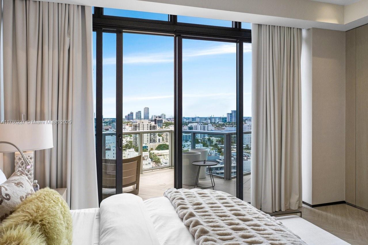 2201 COLLINS AVE CONDO - Residential