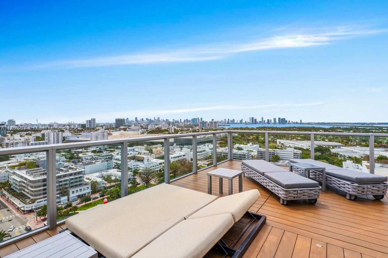 2201 COLLINS AVE CONDO - Residential