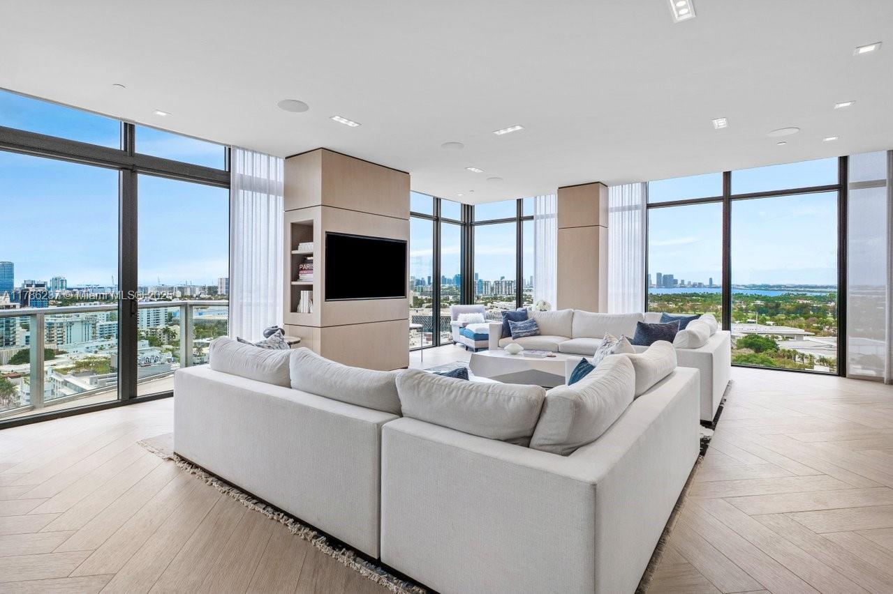 2201 COLLINS AVE CONDO - Residential