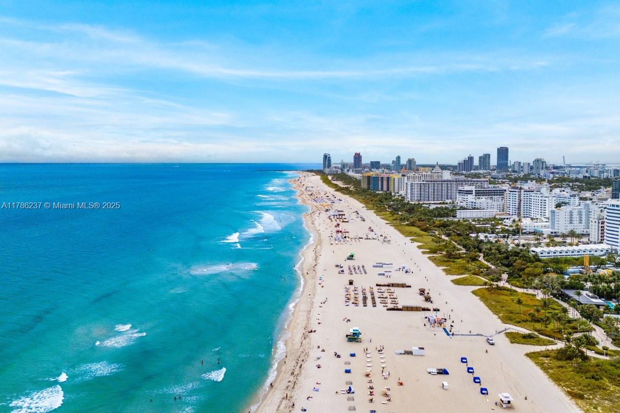 2201 COLLINS AVE CONDO - Residential
