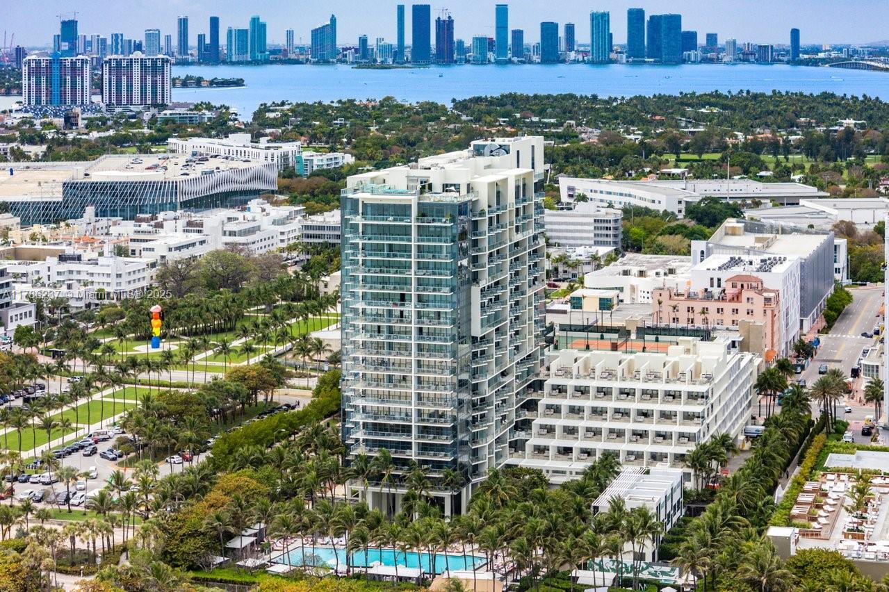 2201 COLLINS AVE CONDO - Residential