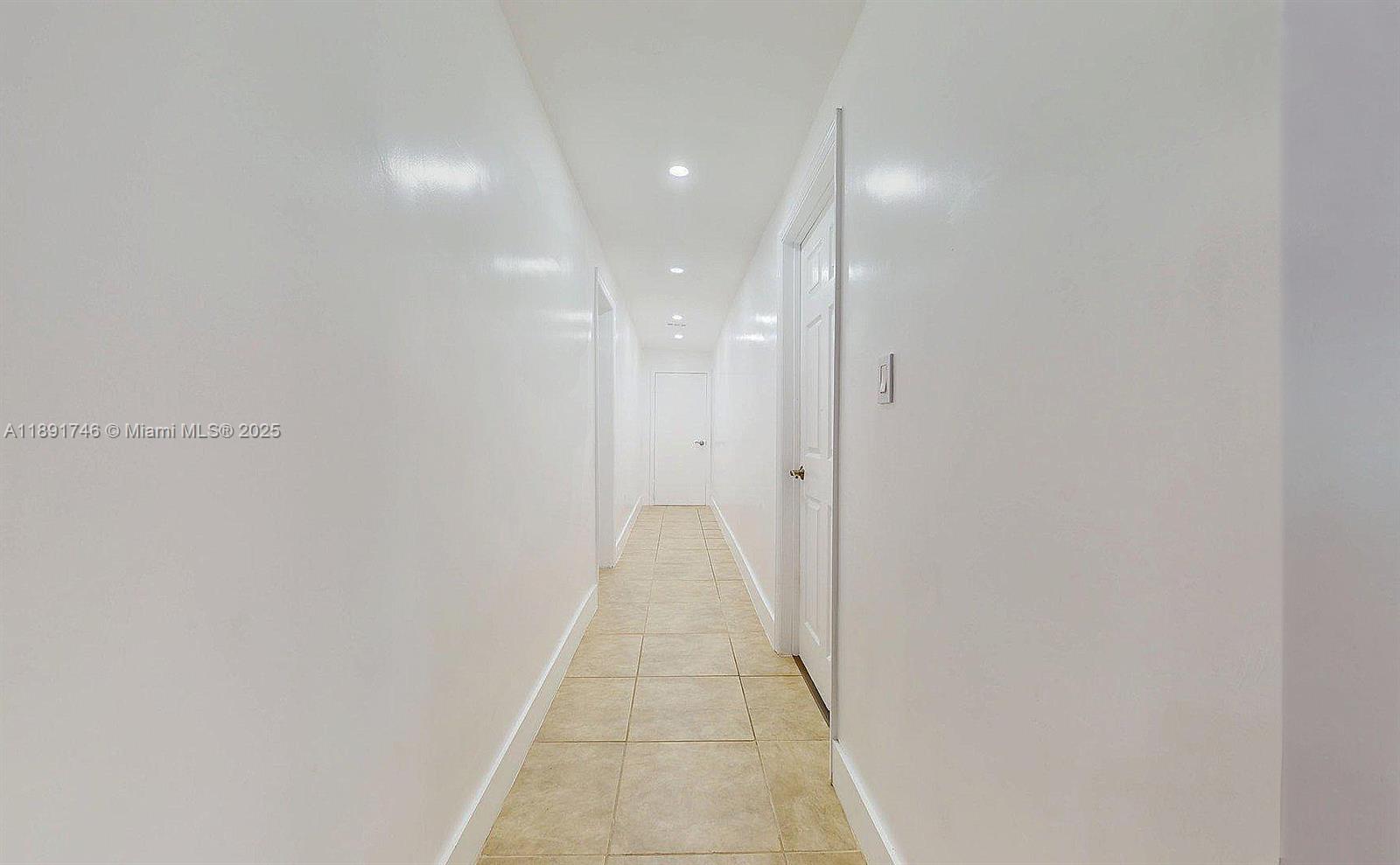 WESTWOOD LAKE 5TH ADDN - Residential