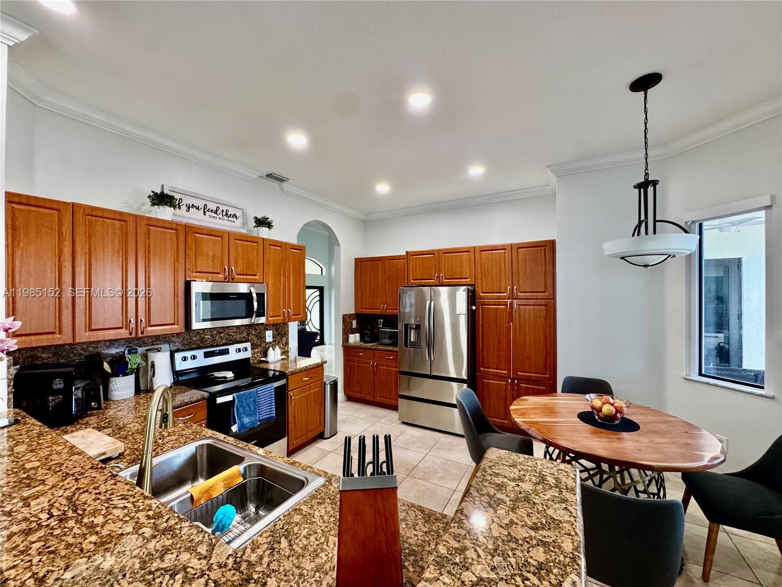 EMERALD GREENS SUB - Residential Lease