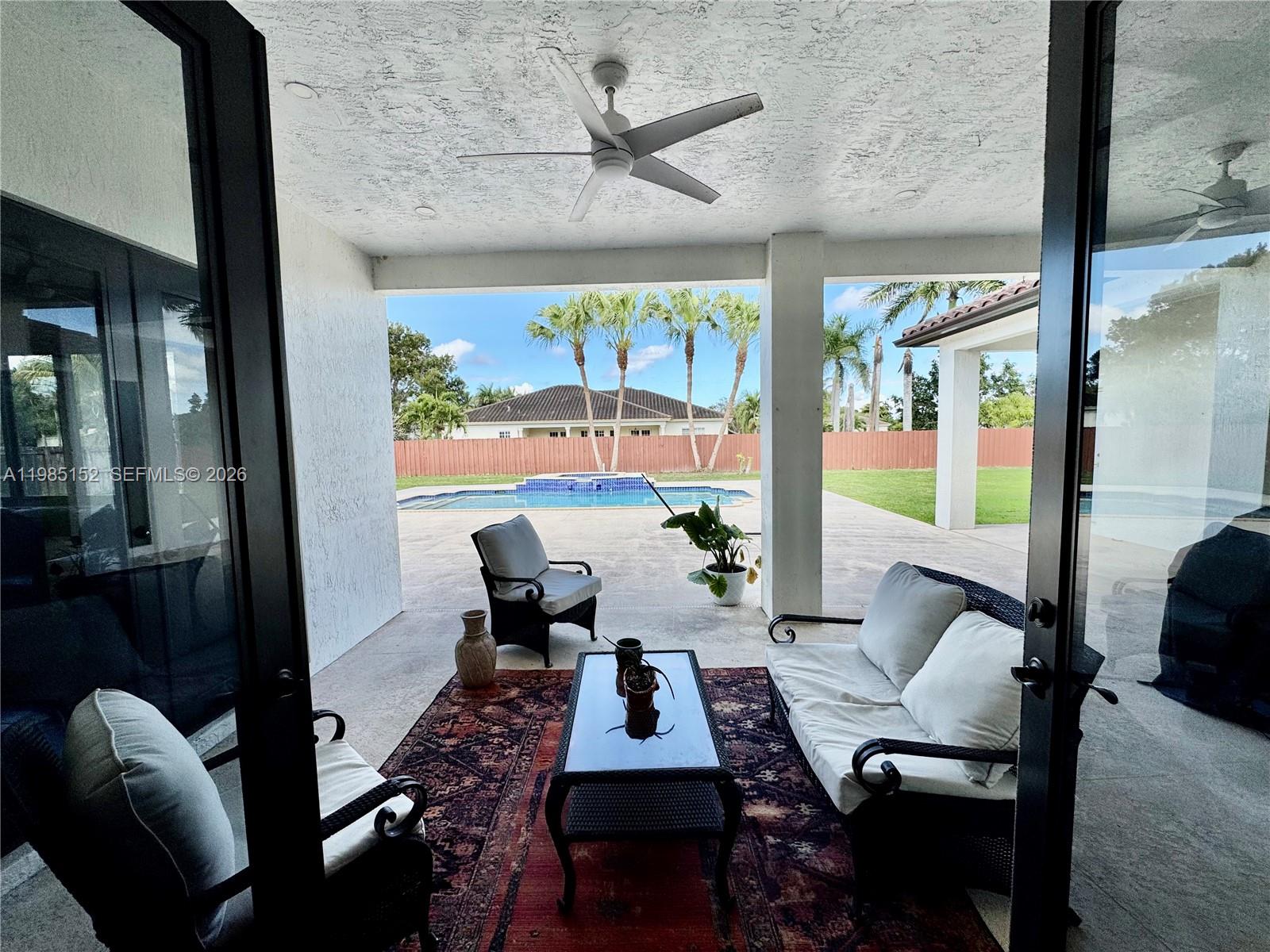 EMERALD GREENS SUB - Residential Lease