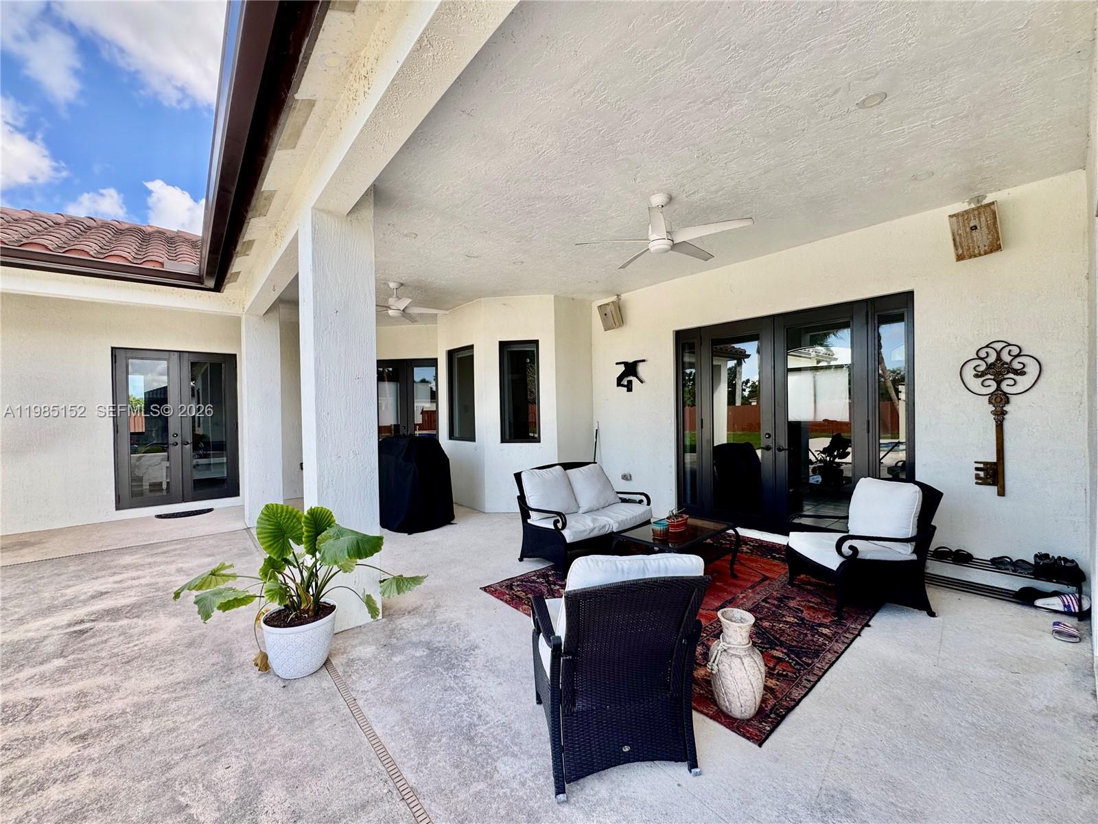 EMERALD GREENS SUB - Residential Lease