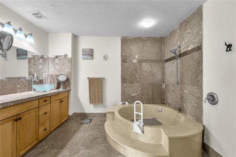 Tiny photo for 6639 SW 116th Pl #A-1, Miami, FL 33173 (MLS # A11977214)