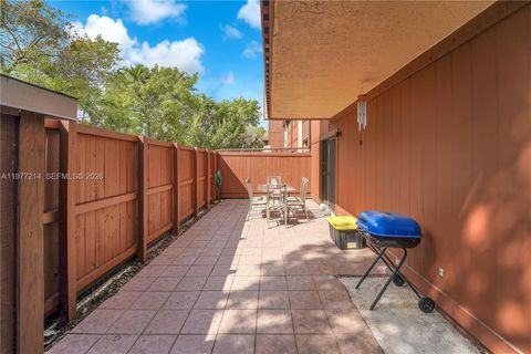 Tiny photo for 6639 SW 116th Pl #A-1, Miami, FL 33173 (MLS # A11977214)