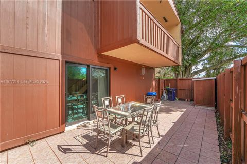 Tiny photo for 6639 SW 116th Pl #A-1, Miami, FL 33173 (MLS # A11977214)