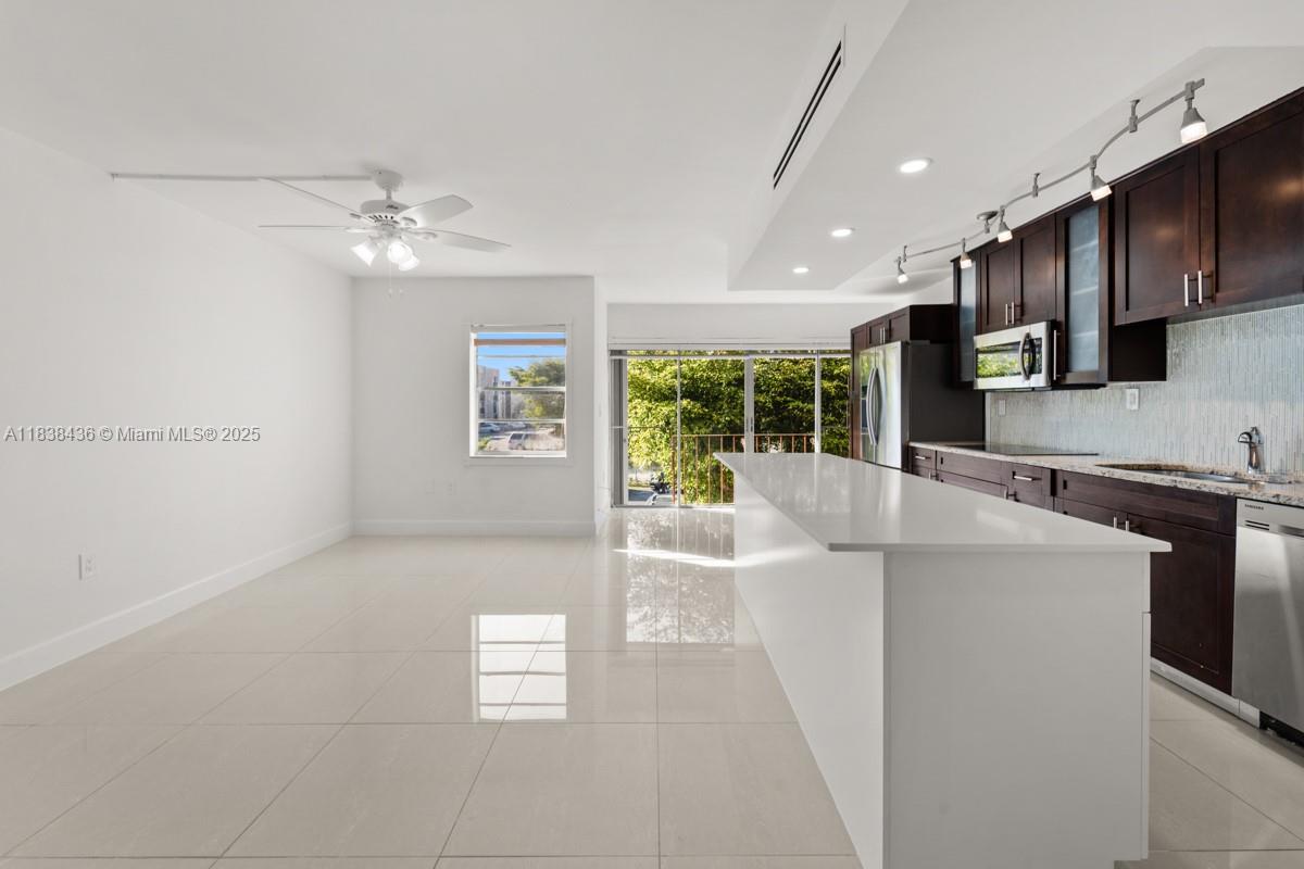 9370 W Flagler St 208B