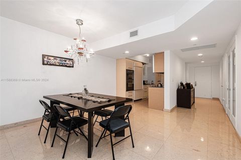 Condominium in Hallandale Beach FL 1850 Ocean Dr Dr 5.jpg